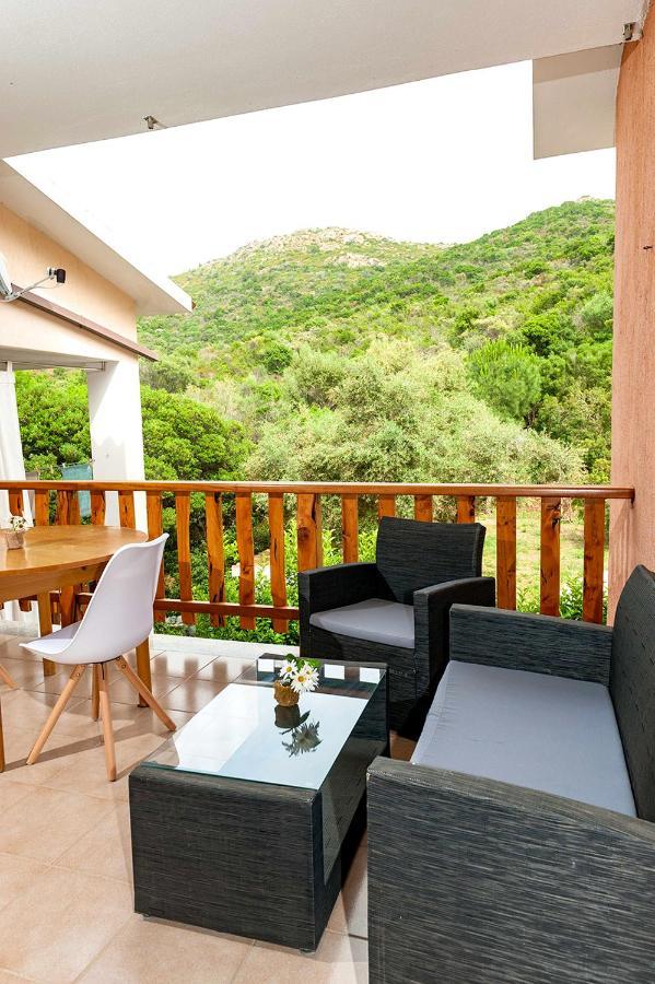 Lu Lioni Rooms San Teodoro  Bagian luar foto