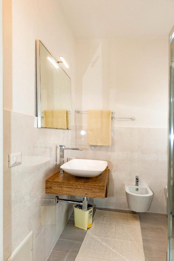 Lu Lioni Rooms San Teodoro  Bagian luar foto