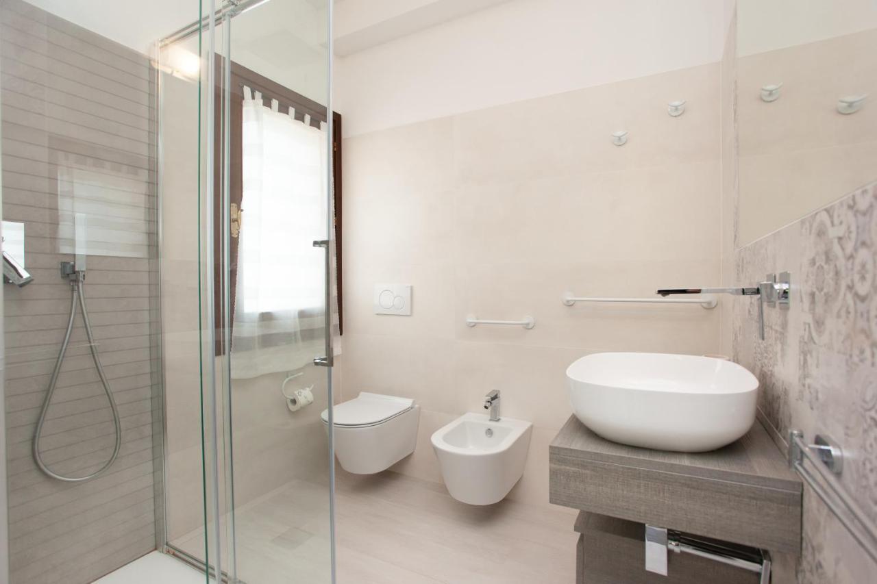 Lu Lioni Rooms San Teodoro  Bagian luar foto